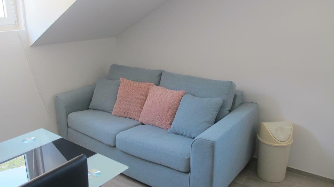 Guesthouse Ruza Sobra Apartments In The Attic Of The House Ngoại thất bức ảnh